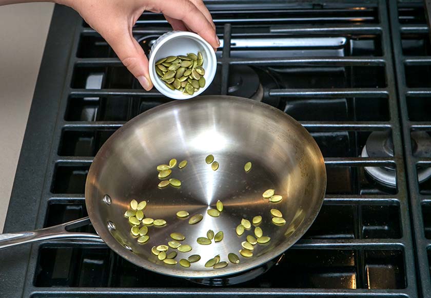 Toast pepitas